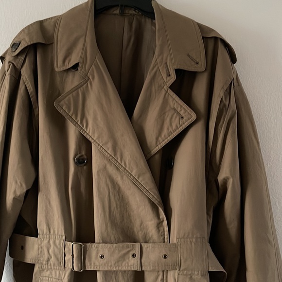 Hugo Boss Paris trench coat - Picture 2 of 11
